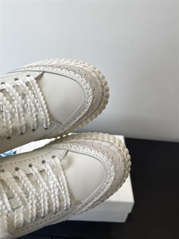 2025112815382585 410